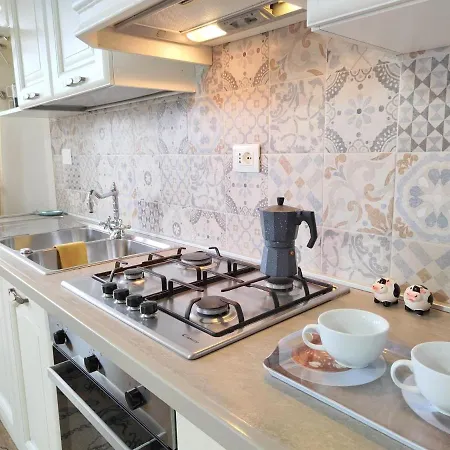 Apartment Cosy In With Shared Pool Pesaro