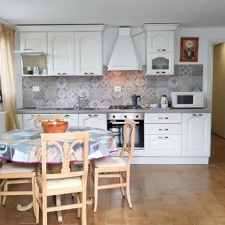 Cosy In With Shared Pool Apartmán *